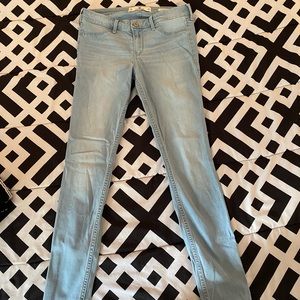 Hollister skinny jeans